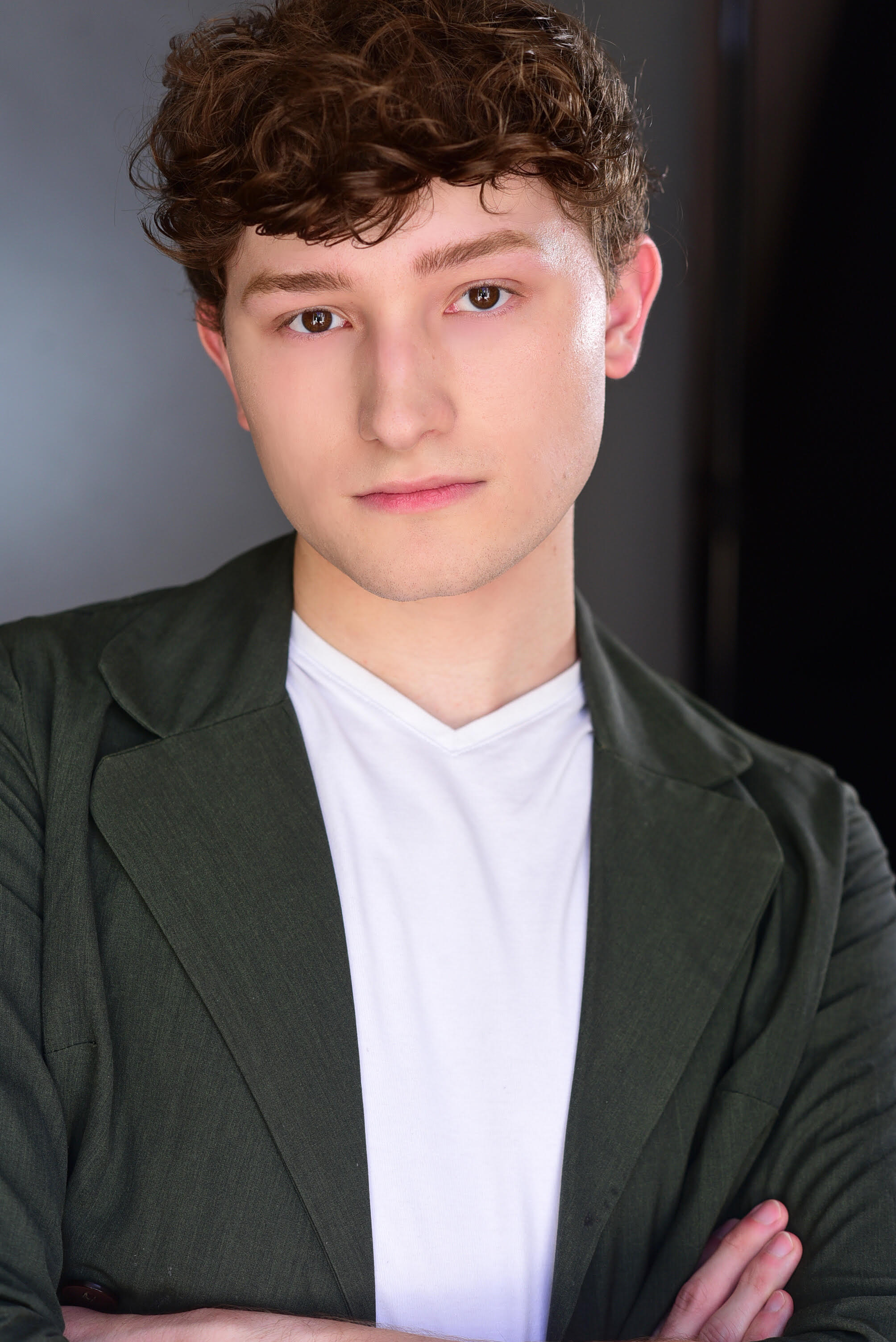 Mikey Ragusa headshot